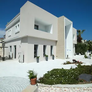 Naias Aparthotel